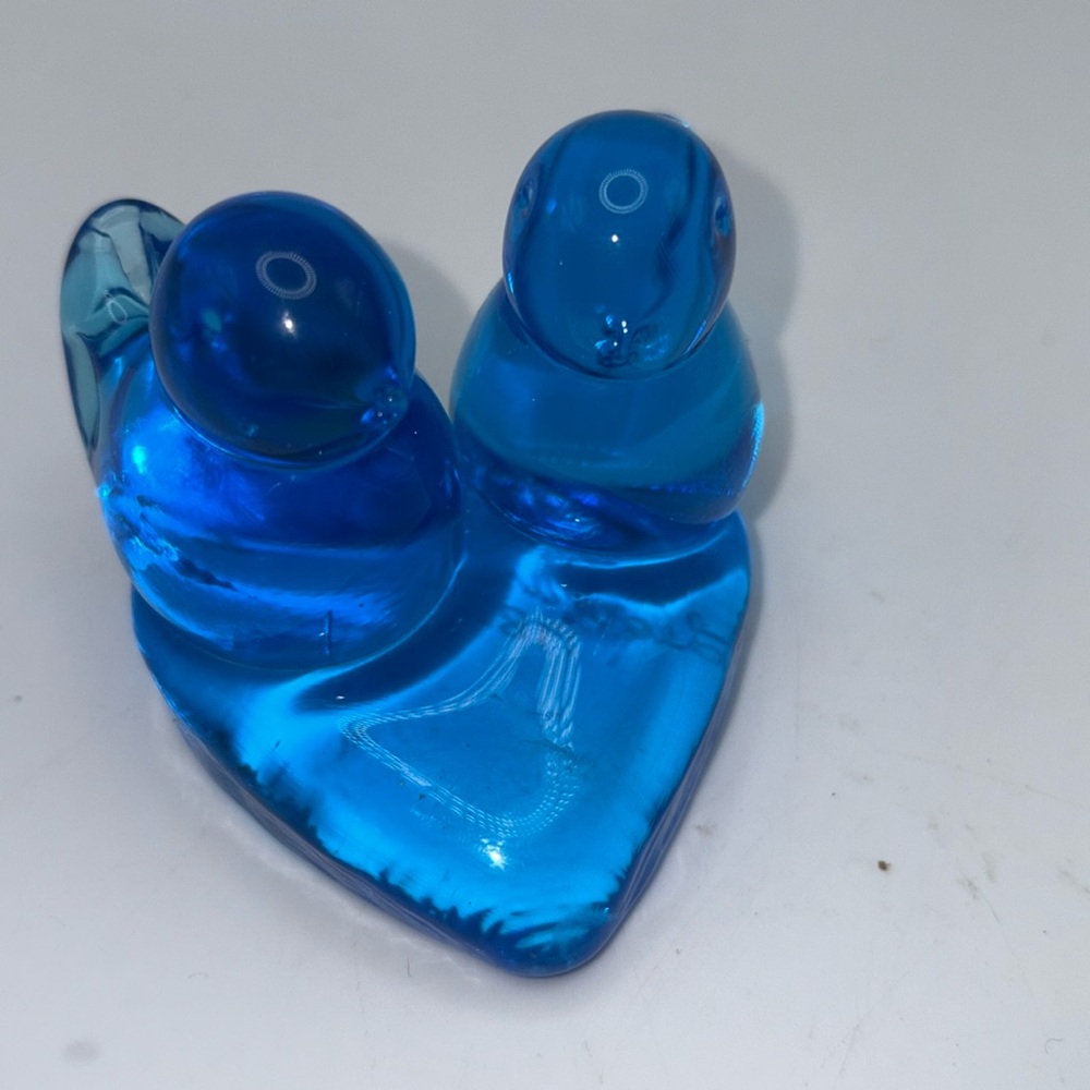 Blue birds of happiness glass birds on heart signed Leo Ward 1986